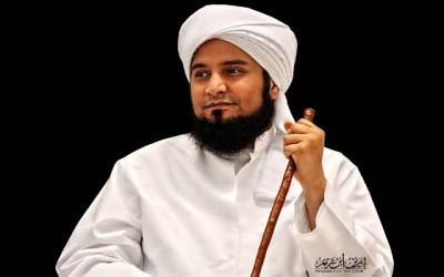 Habib Ali al-Jufri: Virus Corona Bukan Azab
